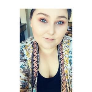 Meet your Posher, Hailey